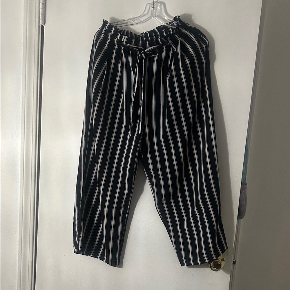 Rue21 Monochrome Striped Trousers